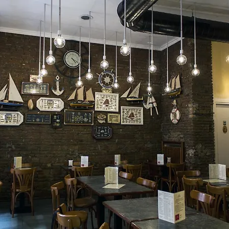 Del Bistro Апартаменты